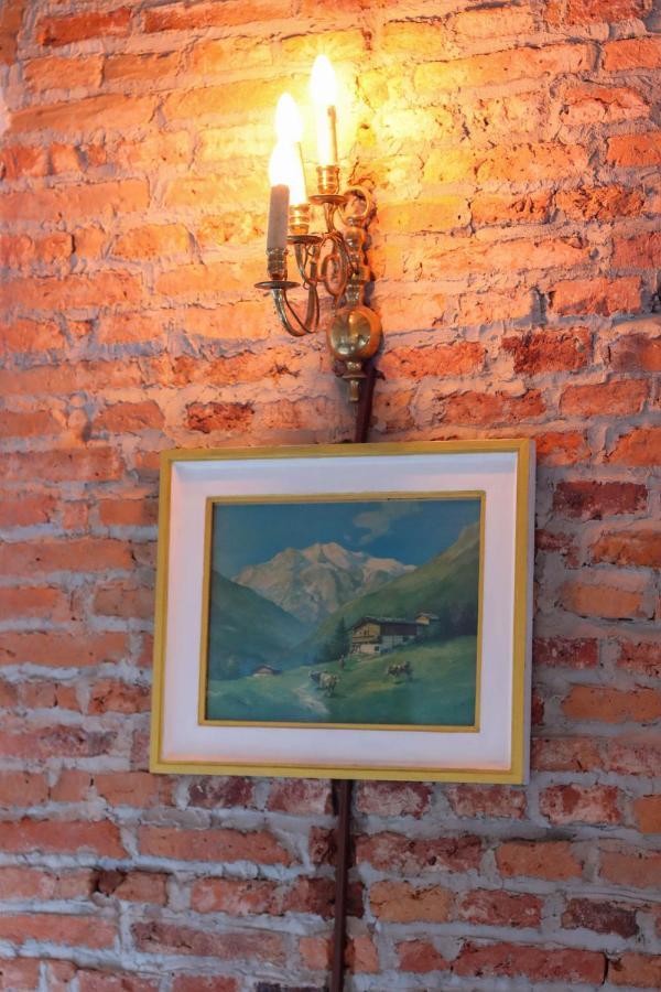Charm Old Town Studio Брашов Екстериор снимка